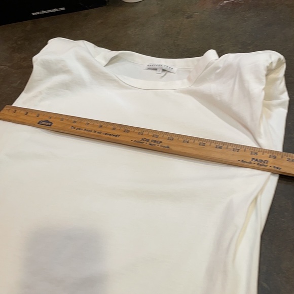 Endless rose strong shoulder (shoulder pads) muscle tee, large - Picture 9 of 10